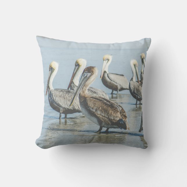 Pelicans Beach Blue Outdoor Throw Kissen (Vorderseite)