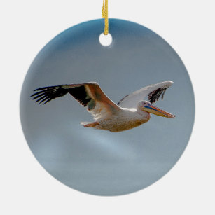 Pelikan im Flug Keramik Ornament