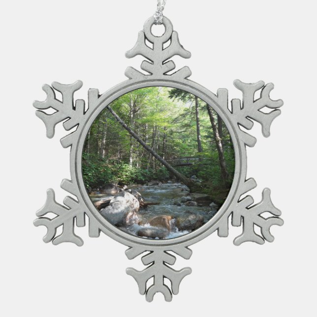 Pemigewasset River Bridge in New Hampshire Schneeflocken Zinn-Ornament (Vorderseite)