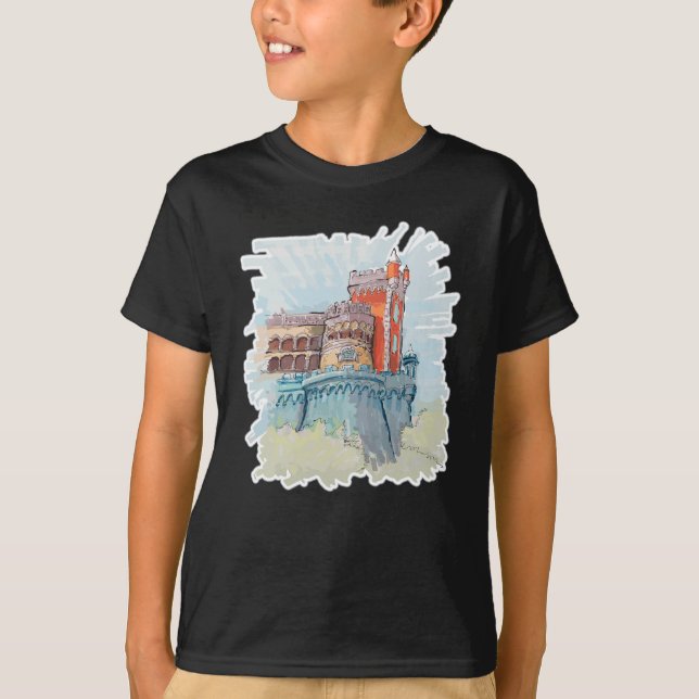 Pena Palace in Sintra, Portugal T-Shirt (Vorderseite)