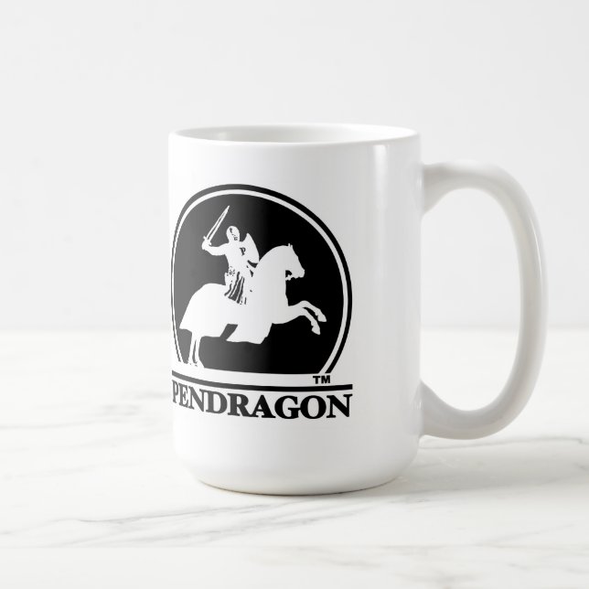 Pendragon décrit des tasses de logo (Droite)
