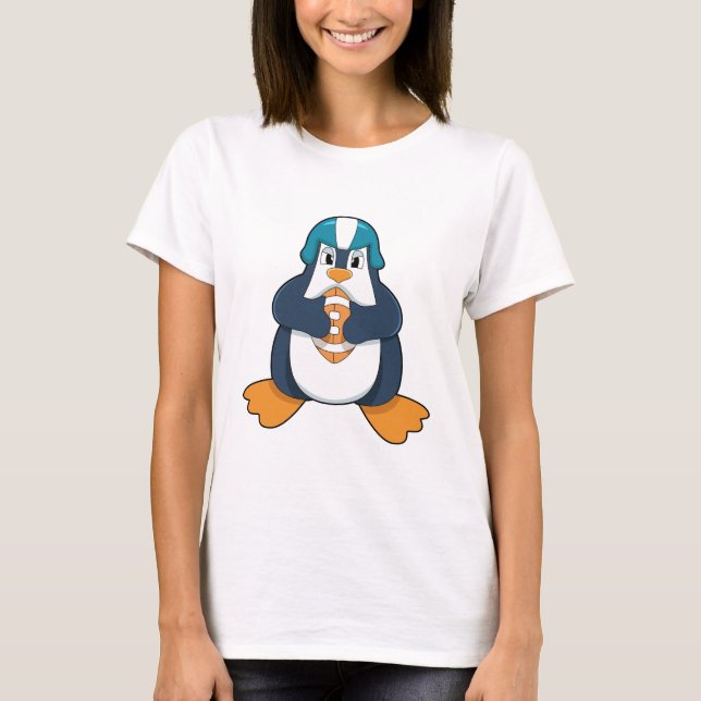 Penguin at Football Sports T-Shirt (Vorderseite)
