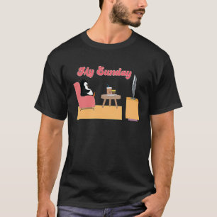 Penguin auf dem Sofa Mein Sonntag T-Shirt