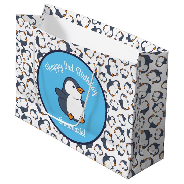 Penguin Birthday Party Große Geschenktüte (Vorderseite Schrägansicht)