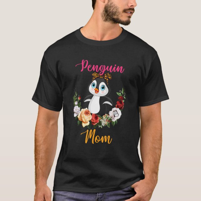 Penguin Mom Floral Penguin Bow Tie Lover Mother's  T-Shirt (Vorderseite)