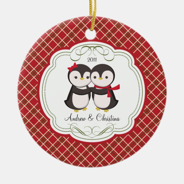 Penguin-Paar-Liebe-niedliche Weihnachtsverzierung Keramik Ornament (Vorne)