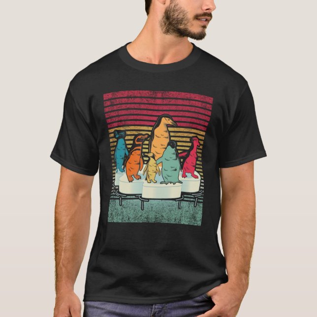 Penguin Shirt Vintage Retro Style Penguin (Vorderseite)