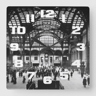 Penn Station New York City Historische Eisenbahn Quadratische Wanduhr