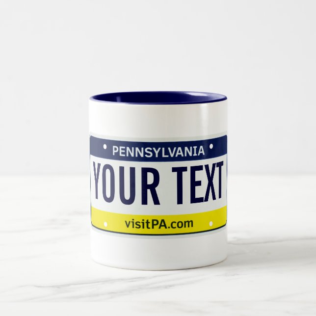 Pennsylvania-Lizenzplatten-Tasse Zweifarbige Tasse (Mittel)