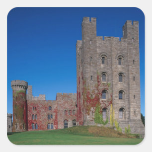 Penrhyn Castle, Gwynedd, Wales 2 Quadratischer Aufkleber