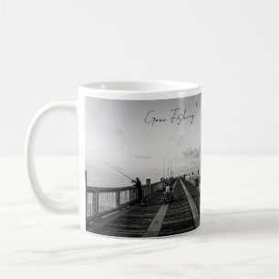 Pensacola Beach Pier Tasse - Beim Angeln!