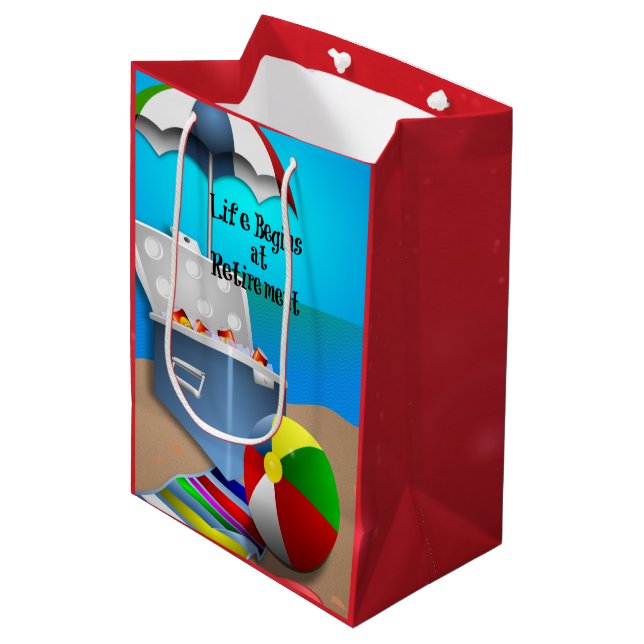 Pension - Spaß am Strand Mittlere Geschenktüte (Vorderseite Schrägansicht)