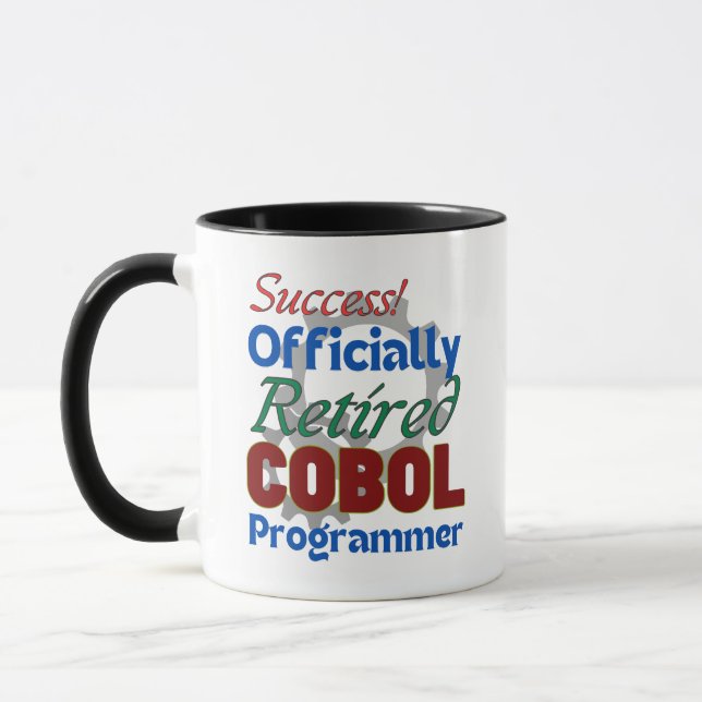 Pensionierter COBOL-Programmierer kompiliert Freud Tasse (Links)