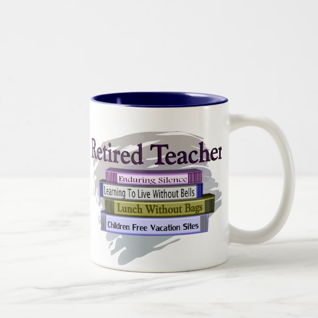 Pensionierter Lehrer-"lustiger Stapel Bücher" Zweifarbige Tasse (Rechts)