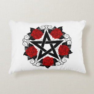 Pentagramm mit Rote Rosen Dekokissen