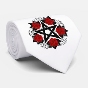 Pentagramm mit Rote Rosen Krawatte
