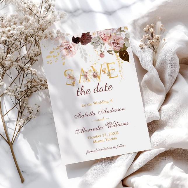 Peony and Gold Burgundy Floral Wedding Save The Date (Von Creator hochgeladen)