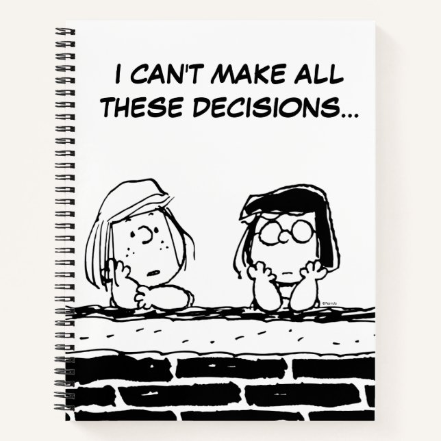Peppermint Patty & Marcie an der Mauer Notizbuch (Vorderseite)