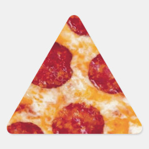 Pepperoni Pizza Hot und Yummy! Dreieckiger Aufkleber