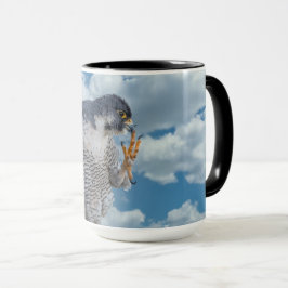 Peregrine Falcon entlang des Hudson River Tasse