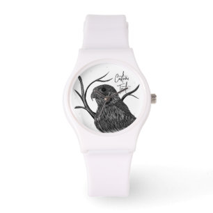 Peregrine Falcon in Baumzweigen mit Handschrift Armbanduhr