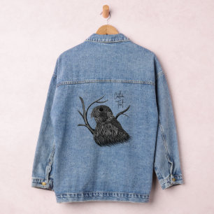 Peregrine Falcon in Baumzweigen mit Handschrift Jeansjacke