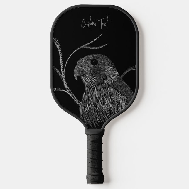 Peregrine Falcon in Baumzweigen mit Handschrift Pickleball Schläger (Vorderseite)