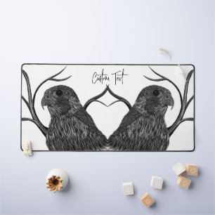 Peregrine Falcon in Baumzweigen mit Handschrift Schreibtischunterlage