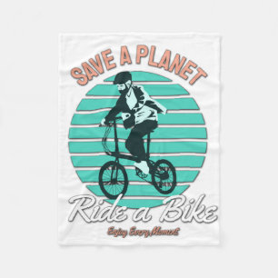 Perfekt Gift for Bicycle Lover - Save a Planet Fleecedecke