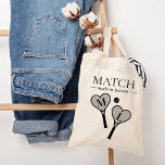 Perfekt Match Tennis Bachelorette Bridesmaid Gesch Tragetasche<br><div class="desc">Sie suchen das passende Zubehör für den Tennistheater Junggeselinnen-Abschied? Schauen Sie sich nur unsere Tasche "Match Made in Heaven" Tennis Bachelorette Braut an! Diese stilvolle und praktische Totentasche passt perfekt zu jeder Tennisfreude. Unsere Tasche ist aus hochwertigen Materialien gefertigt und sowohl haltbar als auch stilvoll. Das von Tennis inspiriert Design...</div>