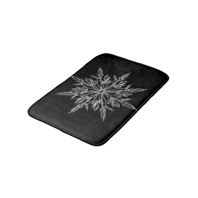 Perfekte Schneeflocke für Weihnachtsfeiertage Badematte (Schrägansicht)