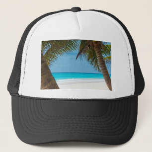 Perfektes tropisches Paradies Strand Truckerkappe