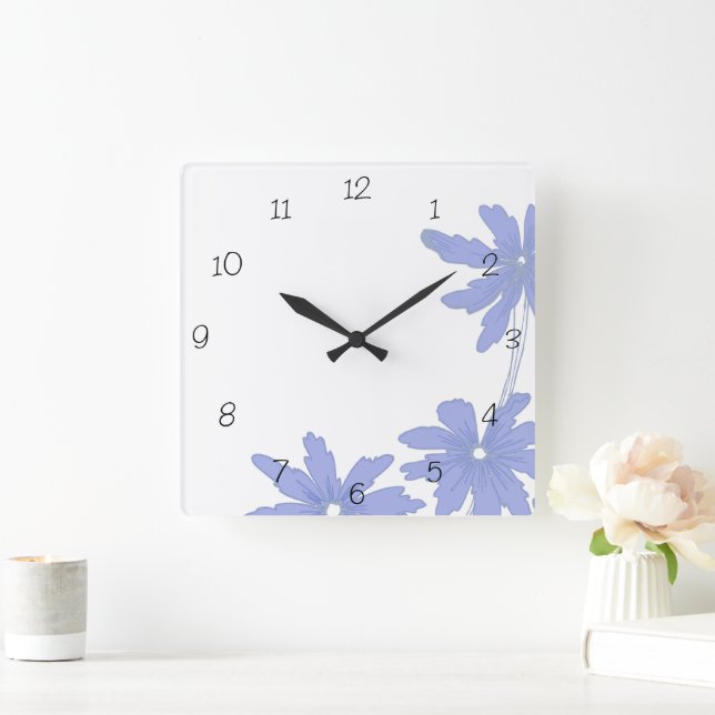 Periwinkle Blue Daisies Quadratische Wanduhr (Zuhause)