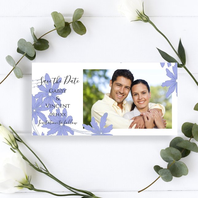Periwinkle Blue Daisies Wedding Save the Date (Von Creator hochgeladen)