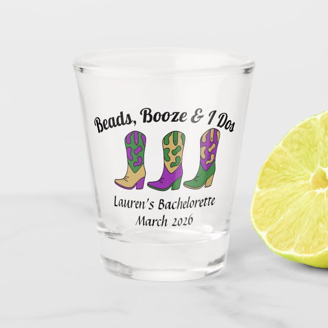 Perlen Booze & I Dos Mardi Gras Schnapsglas (Vorderseite)