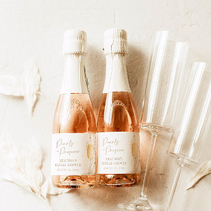 Perlen und Prosecco-Brautparty