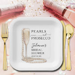 Perlen und Prosecco-Brautparty Pappteller<br><div class="desc">Diese Brautparty-Teller zum Thema Perlen und Prosecco sind mit Perlen aus Champagnerglas gestaltet und eignen sich hervorragend für Ihren Brunch und Ihr Brautparty mit Blasen. PASSENDE Artikel in unserer Sammlung.</div>