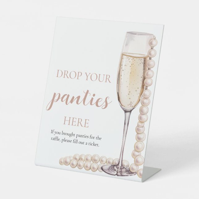 Perlen und Prosecco Unterlassen Sie Ihre Panties-S Sockelschild (Vorderseite)