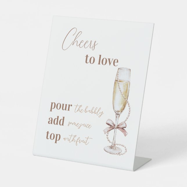 Perlen und Prosecco zum Liebe Brautparty Sockelschild (Vorderseite)
