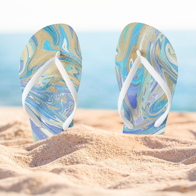 Perlescent Aqua & Gold flüssige Marmor Flip Flops (Blue Marble Paint Pour Flip-flops)