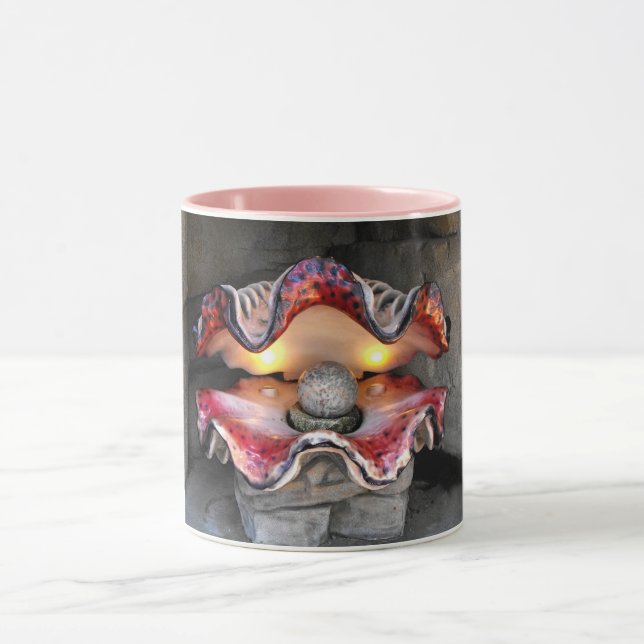 Perlmuster in Muschel Tasse (Zentrum)