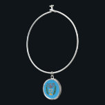 Persian Magen David Menorah Armreif<br><div class="desc">Dieses Bild wurde aus einer antiken persischen jüdischen Fliese mit einer Menorah mit einem Magen David (Stern von David) gerahmt von Olivenzweigen. Die Unvollkommenheiten des originalen, handbemalten Bildes wurden bewahrt. Fügen Sie Ihren eigenen Text hinzu, und Sie können die Hintergrundfarbe ändern.</div>