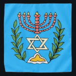 Persian Magen David Menorah Halstuch<br><div class="desc">Dieses Bild wurde aus einer antiken persischen jüdischen Fliese mit einer Menorah mit einem Magen David (Stern von David) gerahmt von Olivenzweigen. Die Unvollkommenheiten des originalen, handbemalten Bildes wurden bewahrt.</div>