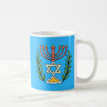 Persian Magen David Menorah Kaffeetasse<br><div class="desc">Dieses Bild wurde aus einer antiken persischen jüdischen Fliese mit einer Menorah mit einem Magen David (Stern von David) gerahmt von Olivenzweigen. Die Unvollkommenheiten des originalen, handbemalten Bildes wurden beibehalten.Fügen Sie Ihren eigenen Text auf der Rückseite.</div>