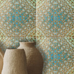 Persisch-Türkisbraun-Geometrie Fliese<br><div class="desc">Diese Keramik Kachel ist ein wunderschönes Kunstwerk, das einen Sinn für Geschichte und Kultur ausstrahlt. Die Fliese zeichnet sich durch ein kompaktes und symmetrisches Design aus, das eine harmonische Mischung aus geometrischen Formen und Blumenmotiven darstellt. Das Design erinnert an die traditionelle persische Kunst, die für ihr detailliertes Handwerk und ihre...</div>