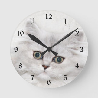 Persisches Kätzchengesicht Runde Wanduhr
