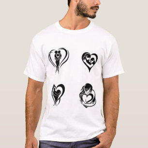 Person mit Herz T-Shirt
