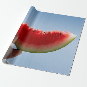 Person mit Wassermelone in Scheiben Geschenkpapier