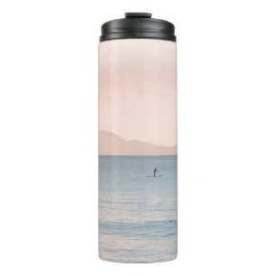 PERSON PADDLE BOARDING THERMOSBECHER