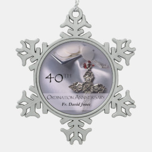 Personalisieren, 40. Ordination Jubiläum Glückwu Schneeflocken Zinn-Ornament